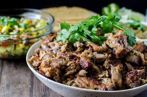 How many protein are in slow roasted pork carnitas (36043.0) - calories, carbs, nutrition