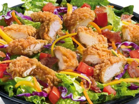 How many protein are in small crispy chicken salad - calories, carbs, nutrition