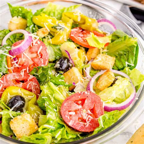 How many protein are in small garden salad witho dressing - calories, carbs, nutrition