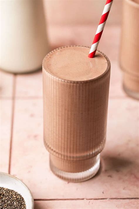 How many protein are in small original chocolate frosty 5/24/13 - calories, carbs, nutrition