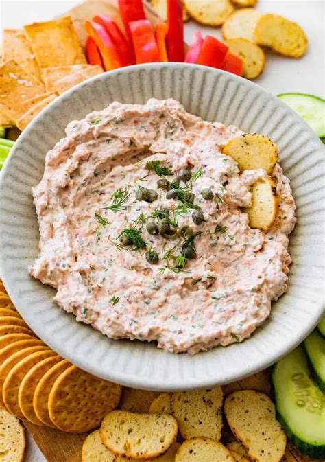 How many protein are in smoked fish dip (74785.0) - calories, carbs, nutrition