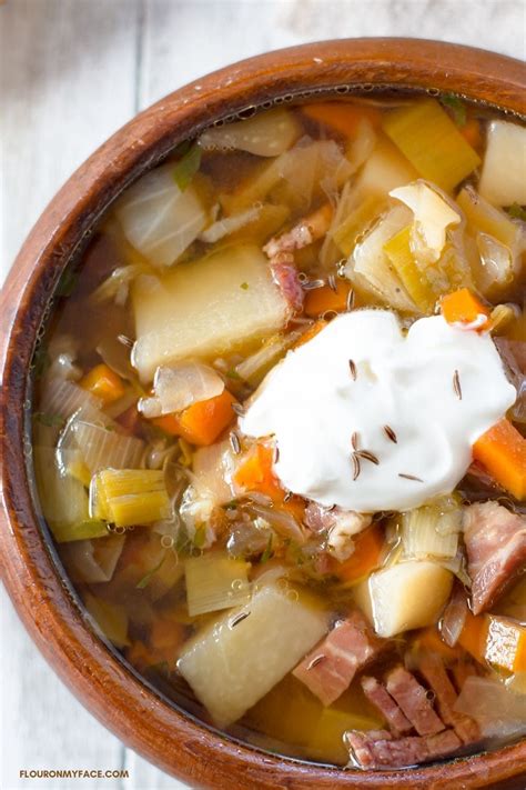 How many protein are in smoked ham, cabbage and potato soup - calories, carbs, nutrition