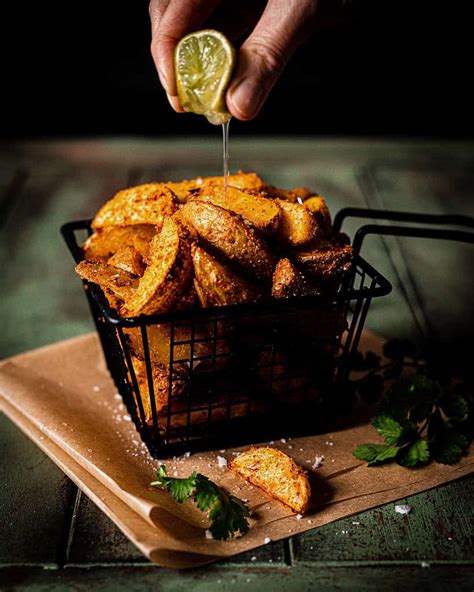 How many protein are in smoked paprika wedges - calories, carbs, nutrition