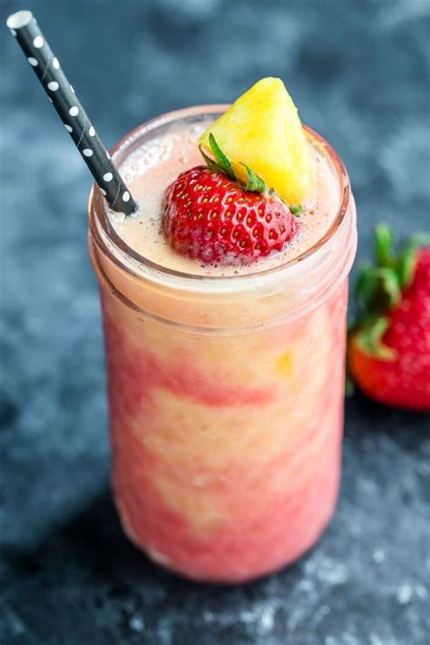 How many protein are in smoothie strawberry mango pineapple - calories, carbs, nutrition