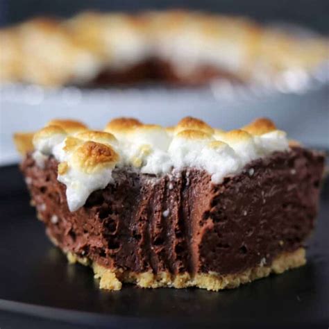 How many protein are in smore pie topper - calories, carbs, nutrition