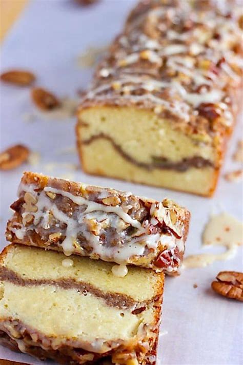 How many protein are in sour cream coffee cake - calories, carbs, nutrition