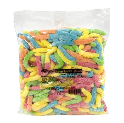 How many protein are in sour gummy worm candy (79900.0) - calories, carbs, nutrition