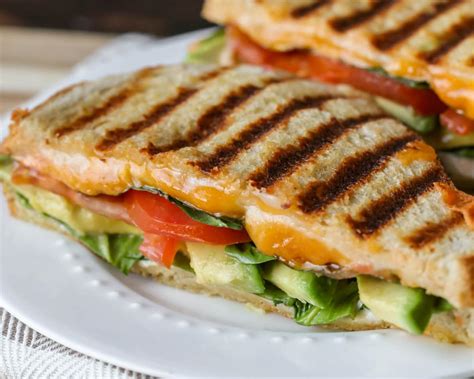 How many protein are in south beach panini - calories, carbs, nutrition