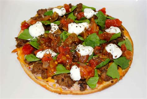 How many protein are in south of the border pizza - calories, carbs, nutrition