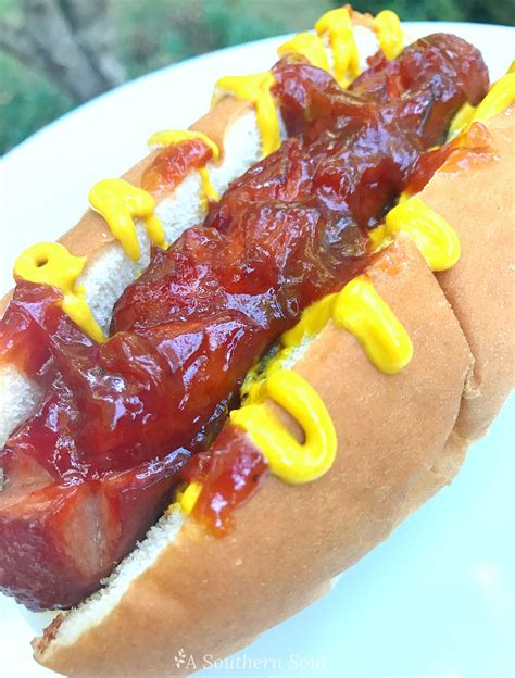 How many protein are in southern bbq hot dog - calories, carbs, nutrition