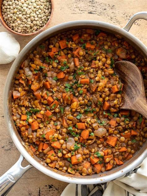 How many protein are in spiced lentils with bacon and tomatoes - calories, carbs, nutrition