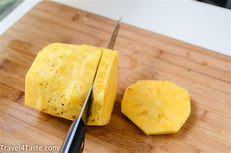 How many protein are in spiced pineapple-peach sauce - calories, carbs, nutrition