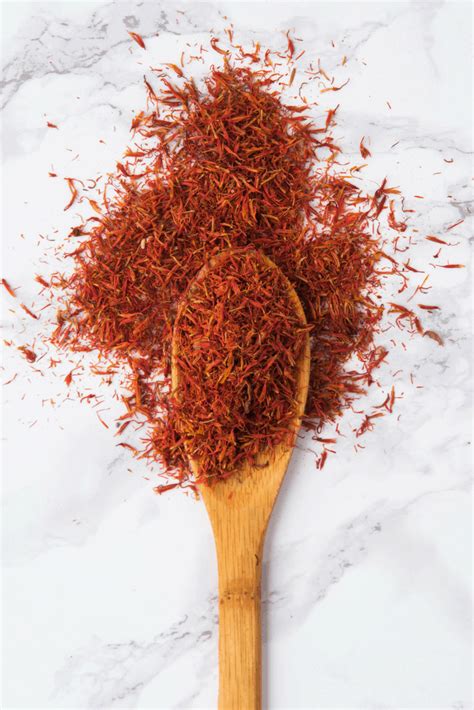 How many protein are in spices, saffron - calories, carbs, nutrition