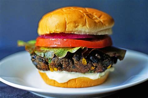 How many protein are in spicy black bean burger w/ cheese on white kaiser roll - calories, carbs, nutrition