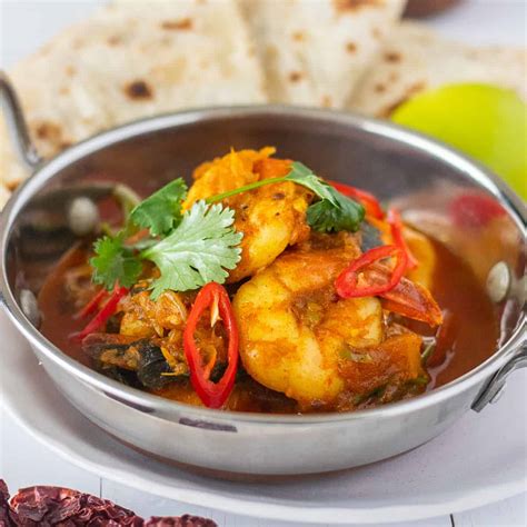 How many protein are in spicy prawn curry with baby corn, mangtout, coconut and limes - calories, carbs, nutrition