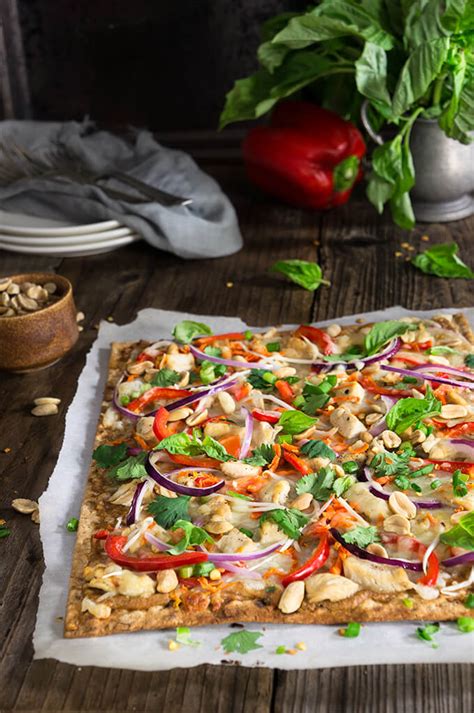 How many protein are in spicy thai chicken pizza - calories, carbs, nutrition