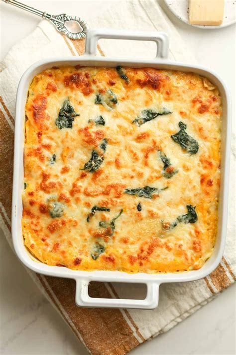 How many protein are in spinach and butternut squash lasagna with balsamic tomato and artichoke salad - calories, carbs, nutrition