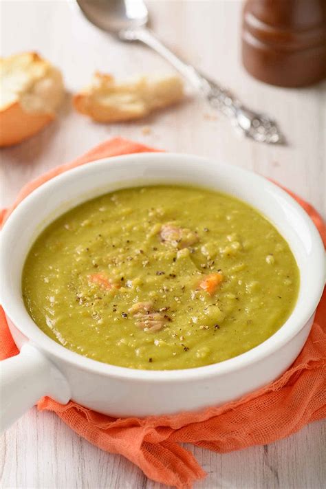 How many protein are in split pea soup - calories, carbs, nutrition