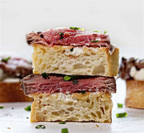 How many protein are in steak baguette with horseradish sauce - calories, carbs, nutrition