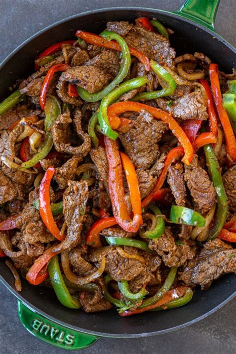 How many protein are in steak fajitas, sauteed - calories, carbs, nutrition