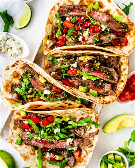 How many protein are in steak soft tacos - calories, carbs, nutrition