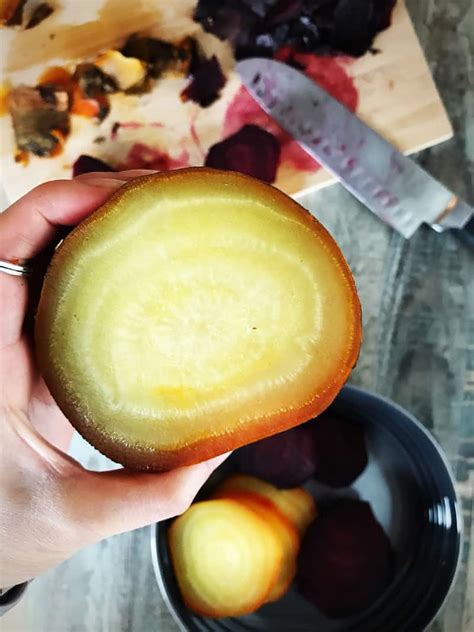 How many protein are in steamed golden beets - calories, carbs, nutrition