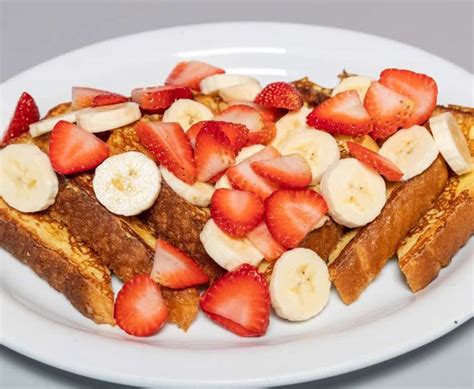 How many protein are in strawberry banana french toast - calories, carbs, nutrition