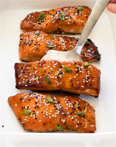 How many protein are in sweet and sour salmon - calories, carbs, nutrition