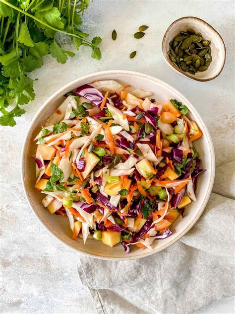 How many protein are in sweet mango slaw - calories, carbs, nutrition