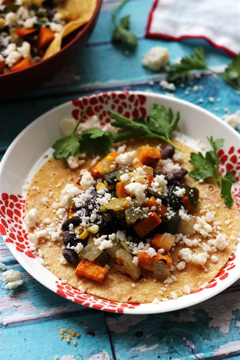 How many protein are in sweet potato and poblano street corn taco - calories, carbs, nutrition