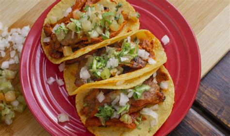 How many protein are in taco tuesday - calories, carbs, nutrition