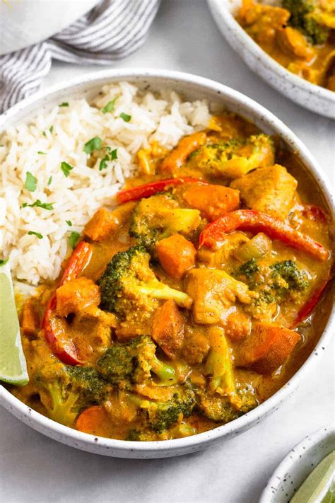 How many protein are in thai chicken coconut curry - calories, carbs, nutrition