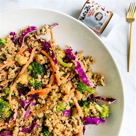 How many protein are in thai style quinoa - calories, carbs, nutrition