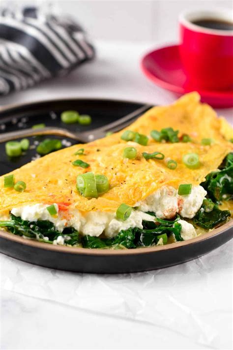 How many protein are in three cheese omelette - calories, carbs, nutrition