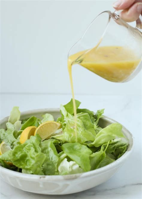 How many protein are in thyme vinaigrette - calories, carbs, nutrition