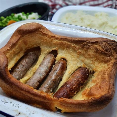 How many protein are in toad in the hole - calories, carbs, nutrition