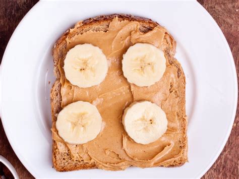 How many protein are in toast almond butter & caramelized banana - calories, carbs, nutrition