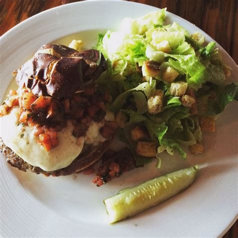 How many protein are in tomato basil bruschetta angus burger - calories, carbs, nutrition
