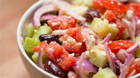 How many protein are in tomato onion salad (43969.0) - calories, carbs, nutrition