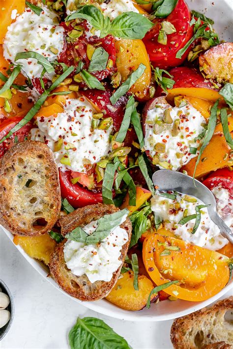 How many protein are in tomato peach salad - calories, carbs, nutrition