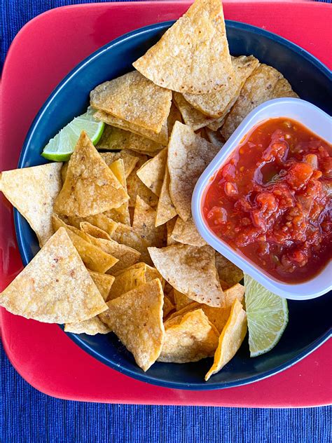 How many protein are in tortilla chips house fried pico & guacamole 1 ea - calories, carbs, nutrition