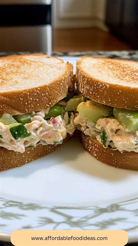 How many protein are in tuna salad sandwich on roll, acc-st - calories, carbs, nutrition