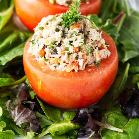 How many protein are in tuna salad stuffed tomato - calories, carbs, nutrition