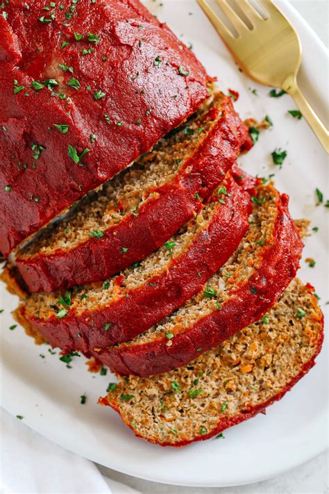 How many protein are in turkey meatloaf & parsnip potatoes - calories, carbs, nutrition