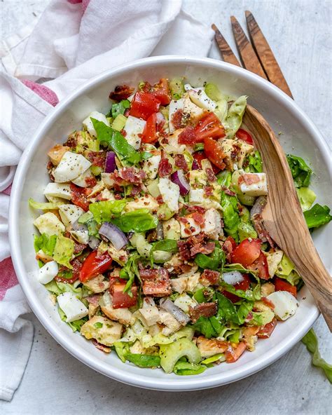 How many protein are in urban chopped salad - calories, carbs, nutrition