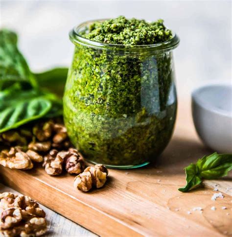 How many protein are in vegan basil pesto - calories, carbs, nutrition