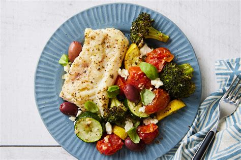 How many protein are in vegetable roasted cod - calories, carbs, nutrition