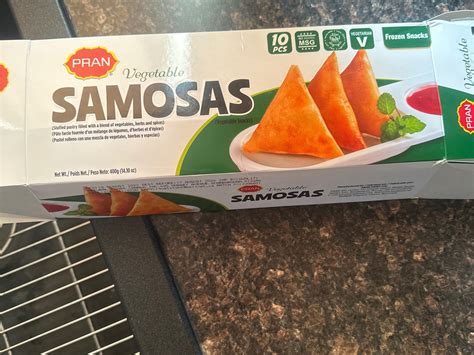 How many protein are in vegetable samosa - calories, carbs, nutrition