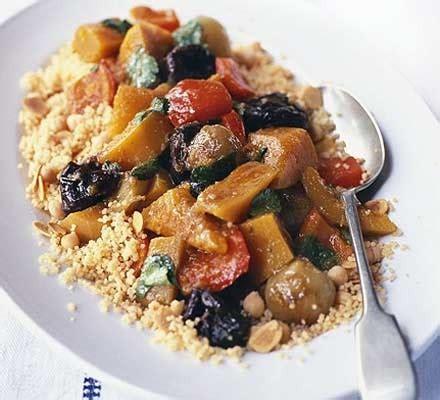 How many protein are in vegetable tagine with almond couscous - calories, carbs, nutrition