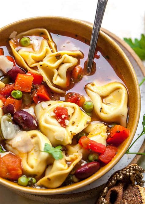 How many protein are in vegetable tortellini soup - calories, carbs, nutrition